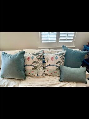 Blue Decorative Throw Pillow Set - 5 Pieces